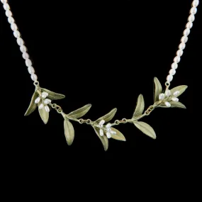 Flowering Myrtle Necklace - Pearl Contour